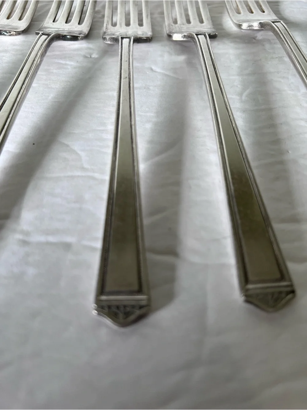VTG 1847 Rogers Bros Silverware Not Mono Anniversary Pattern 6 Dinner Forks